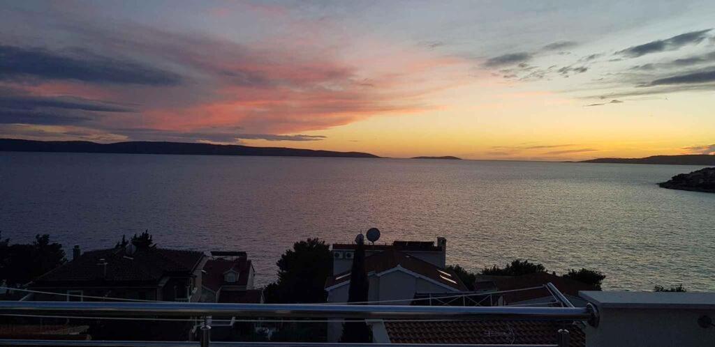 Summer Lounge Apartment Trogir Ngoại thất bức ảnh